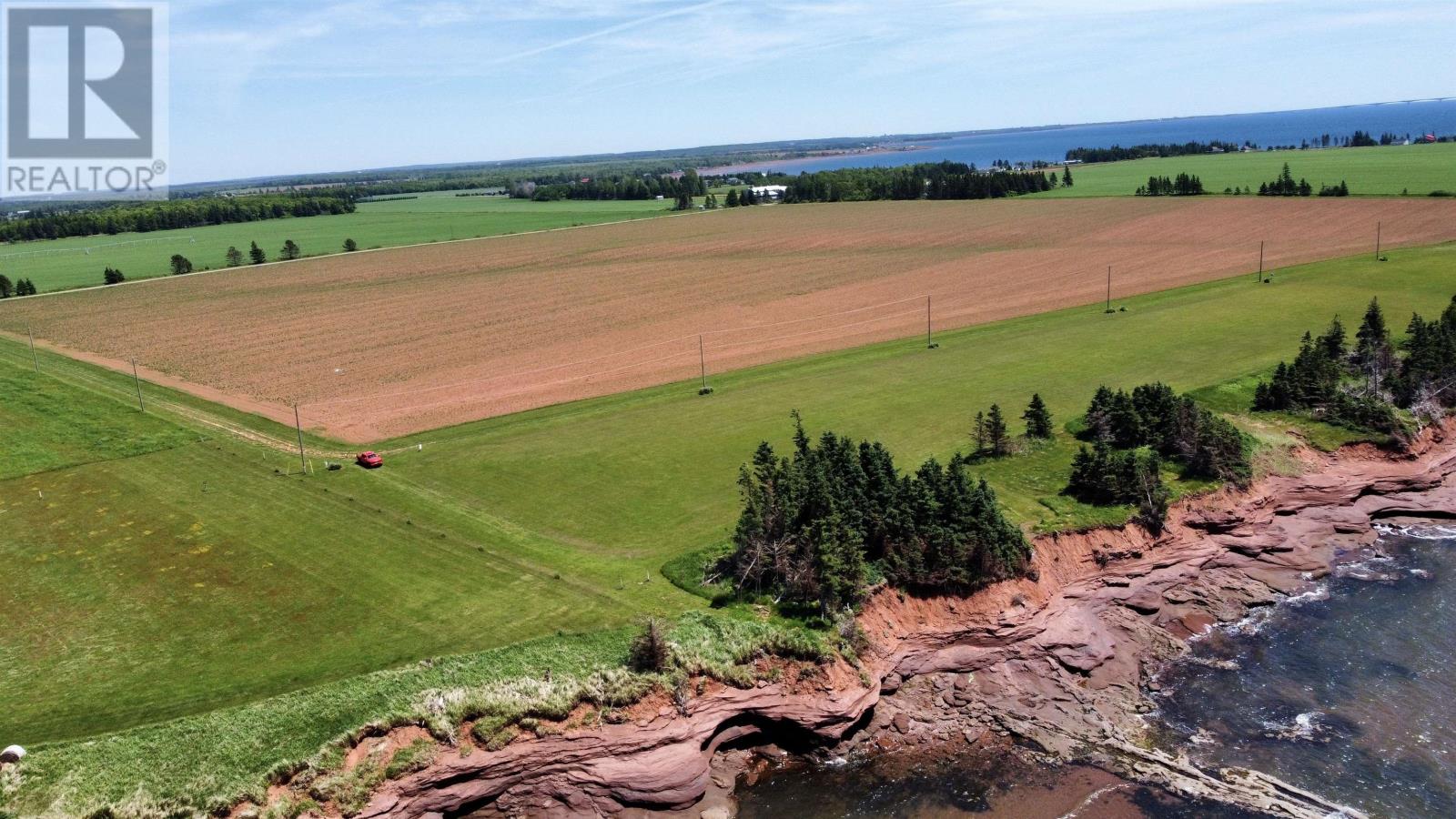 18-1 Fernview Lane, Fernwood, Prince Edward Island  C0B 1C0 - Photo 3 - 202601102