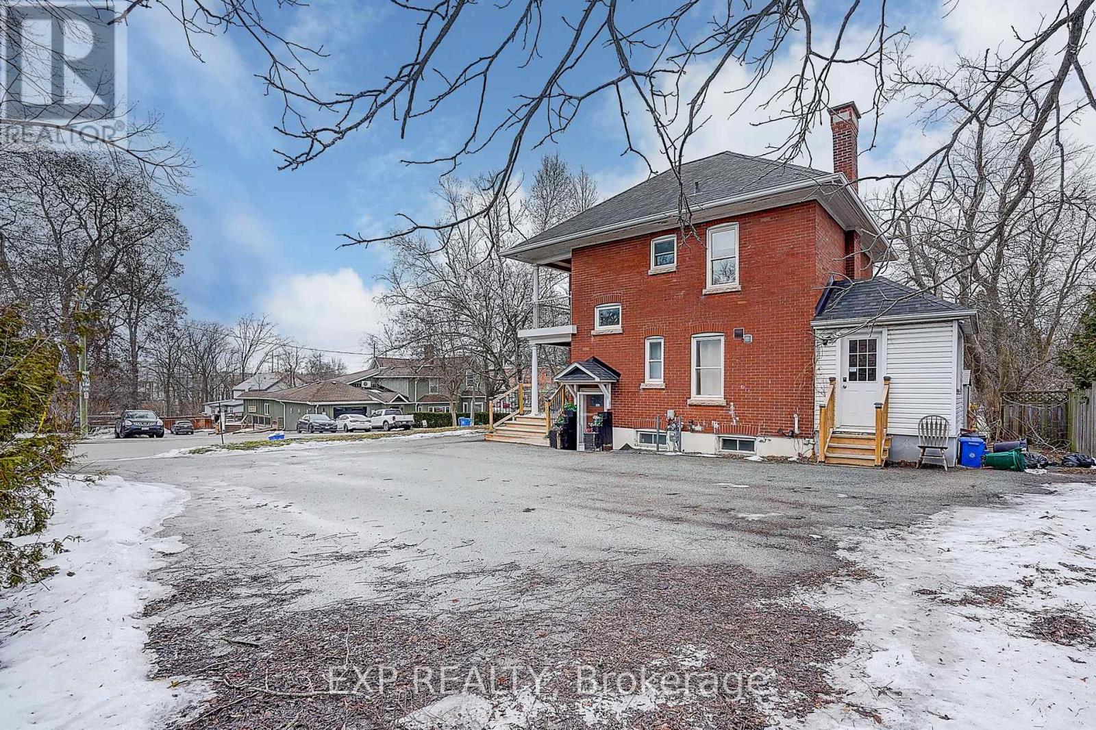 12 Vincent Street, Newmarket, Ontario  L3Y 4G2 - Photo 35 - N12710140