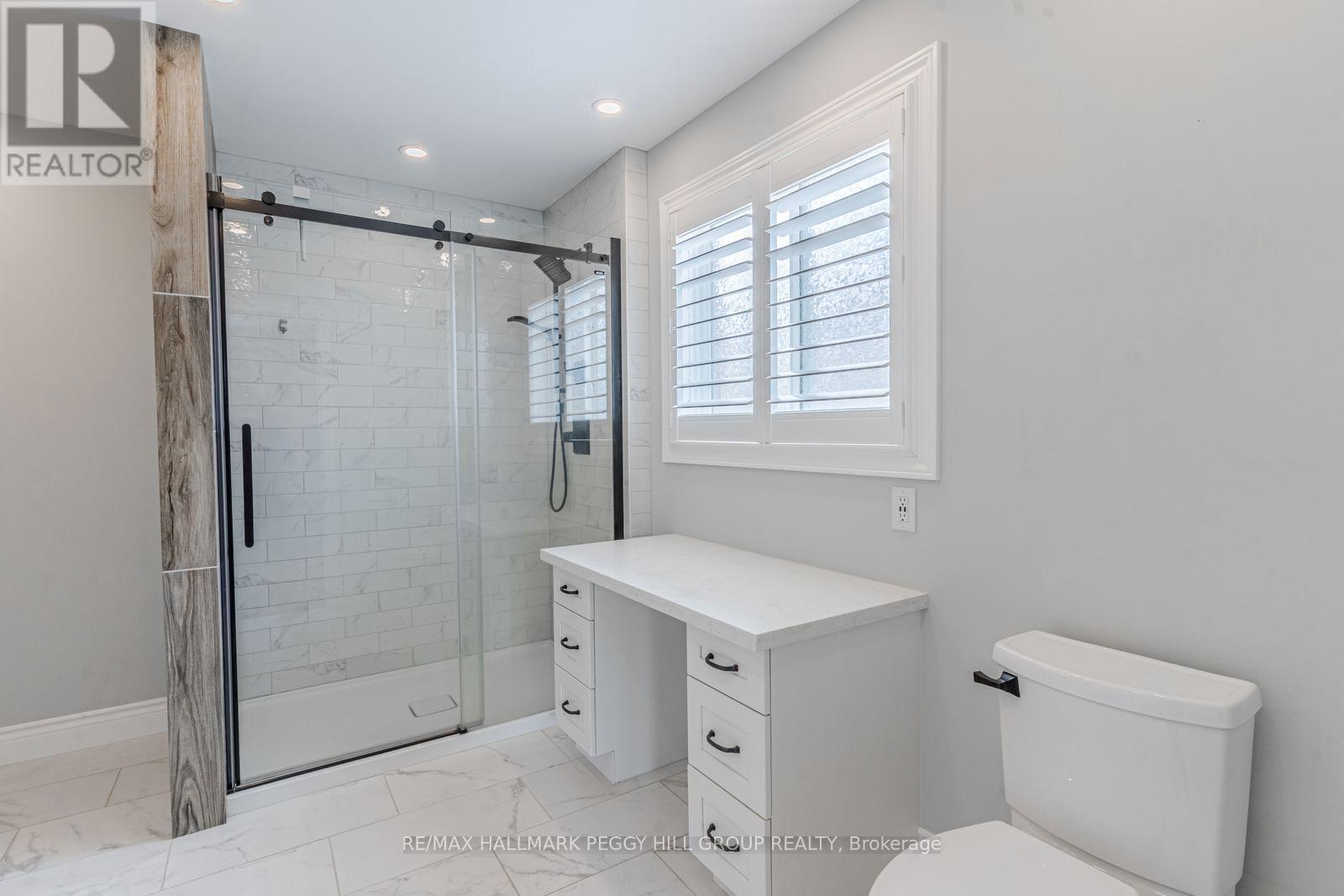 81 Sproule Drive, Barrie, Ontario  L4N 0X5 - Photo 7 - S12710146