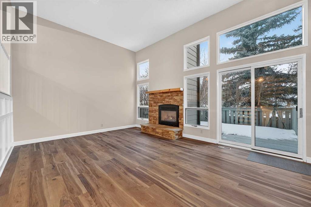 2, 185 Woodridge Drive Sw, Calgary, Alberta  T2W 3X7 - Photo 6 - A2278307