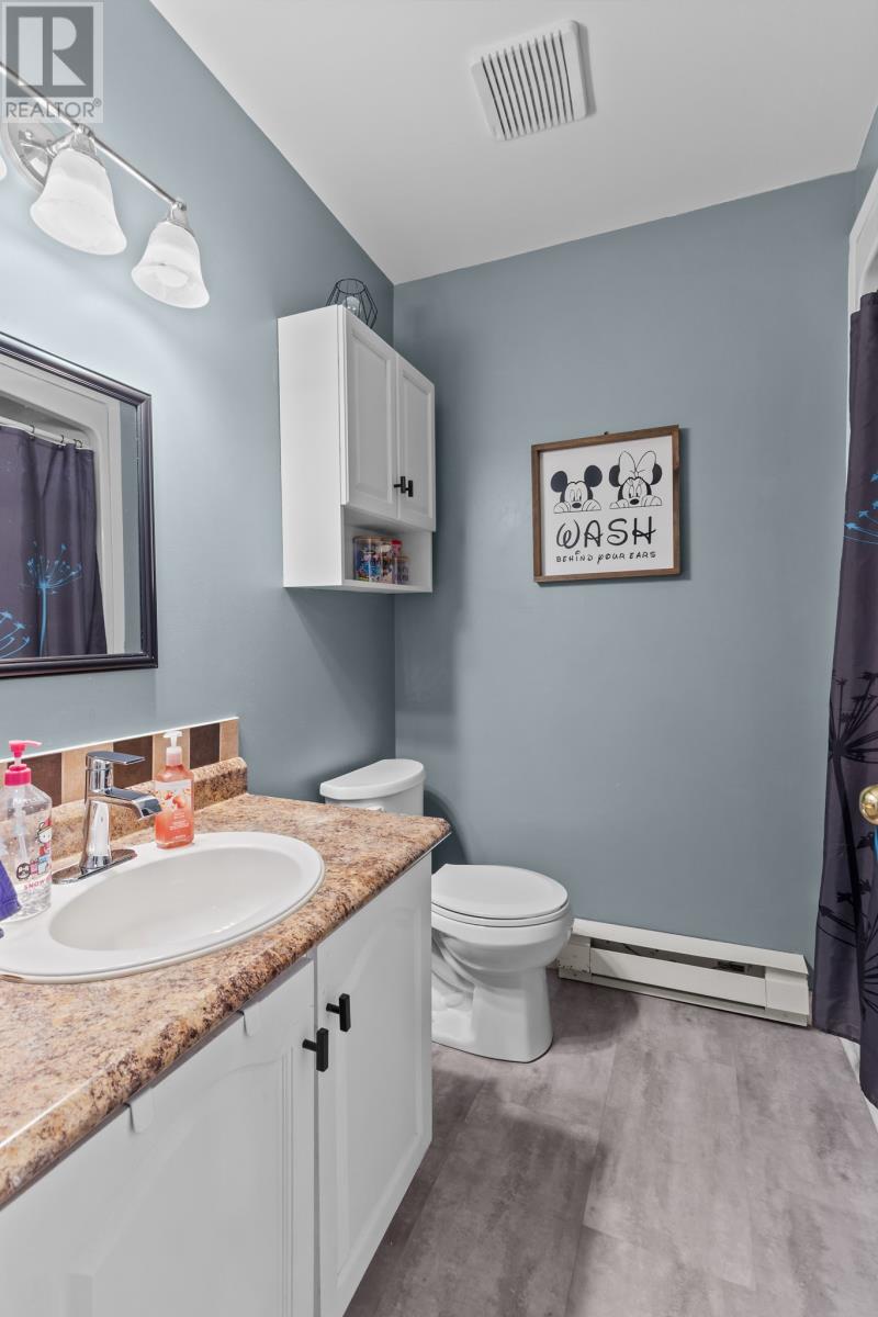 8 Grandy Crescent, Mount Pearl, Newfoundland & Labrador  A1N 4X2 - Photo 15 - 1293824