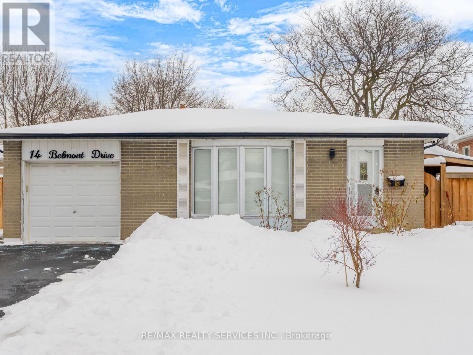 14 BELMONT DRIVE, Brampton, Ontario