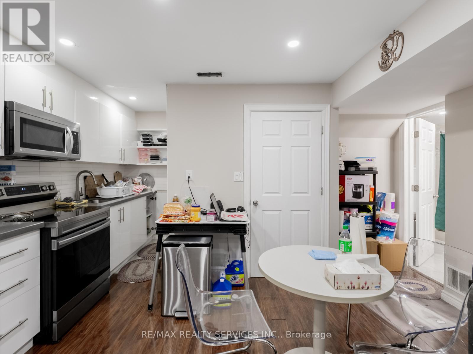 14 Belmont Drive, Brampton, Ontario  L6T 2K3 - Photo 26 - W12710160