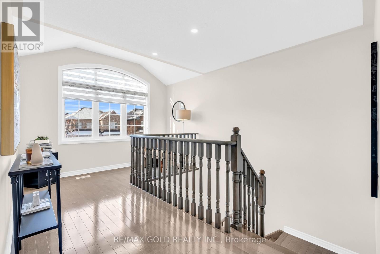 25 Newhouse Boulevard, Caledon, Ontario  L7C 4A2 - Photo 15 - W12710170