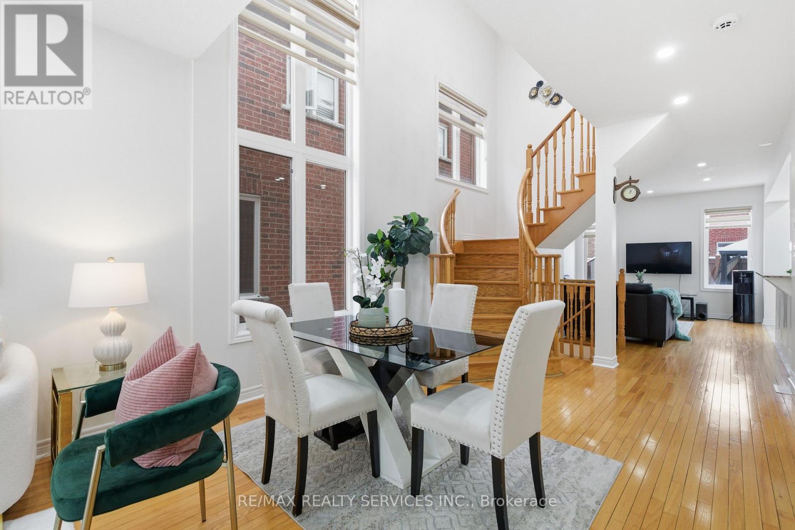 108 Amaranth Crescent, Brampton, Ontario  L7A 0L5 - Photo 11 - W12710178