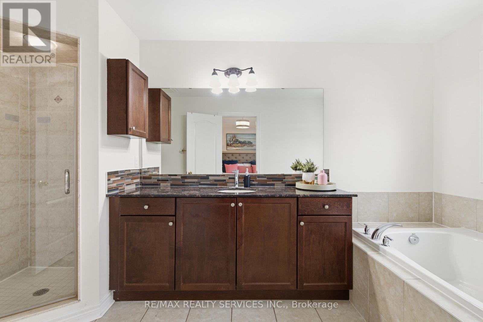 108 Amaranth Crescent, Brampton, Ontario  L7A 0L5 - Photo 24 - W12710178