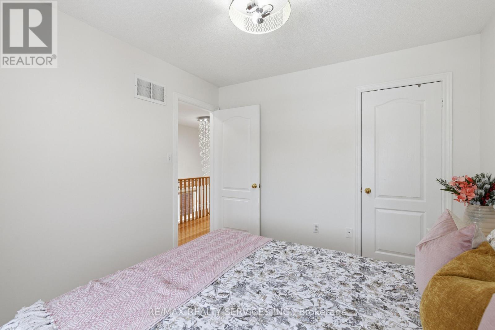 108 Amaranth Crescent, Brampton, Ontario  L7A 0L5 - Photo 28 - W12710178