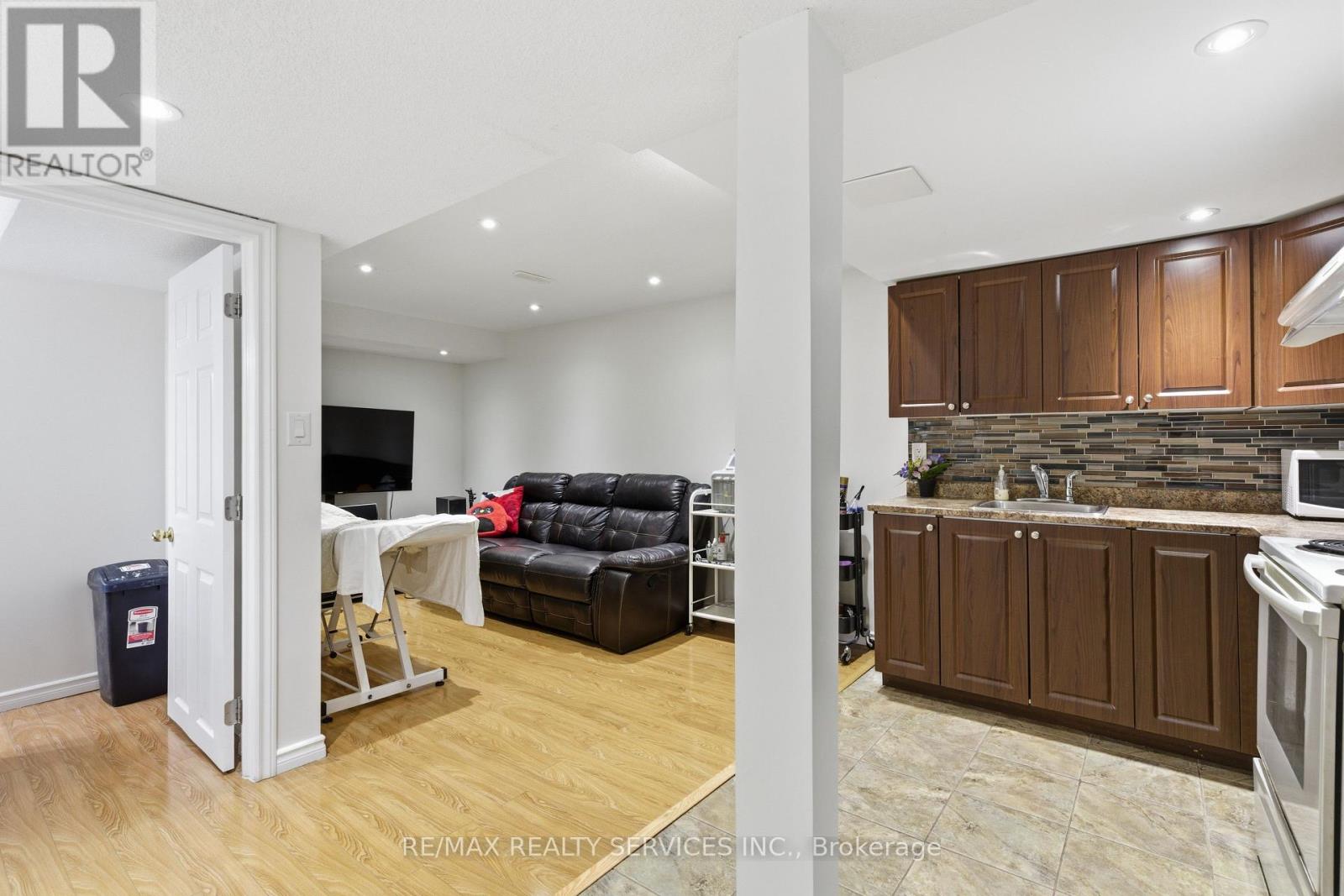 108 Amaranth Crescent, Brampton, Ontario  L7A 0L5 - Photo 36 - W12710178