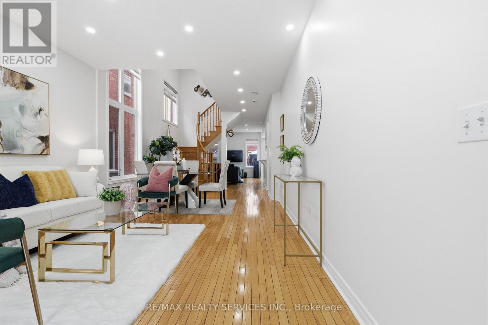 108 Amaranth Crescent, Brampton, Ontario  L7A 0L5 - Photo 7 - W12710178