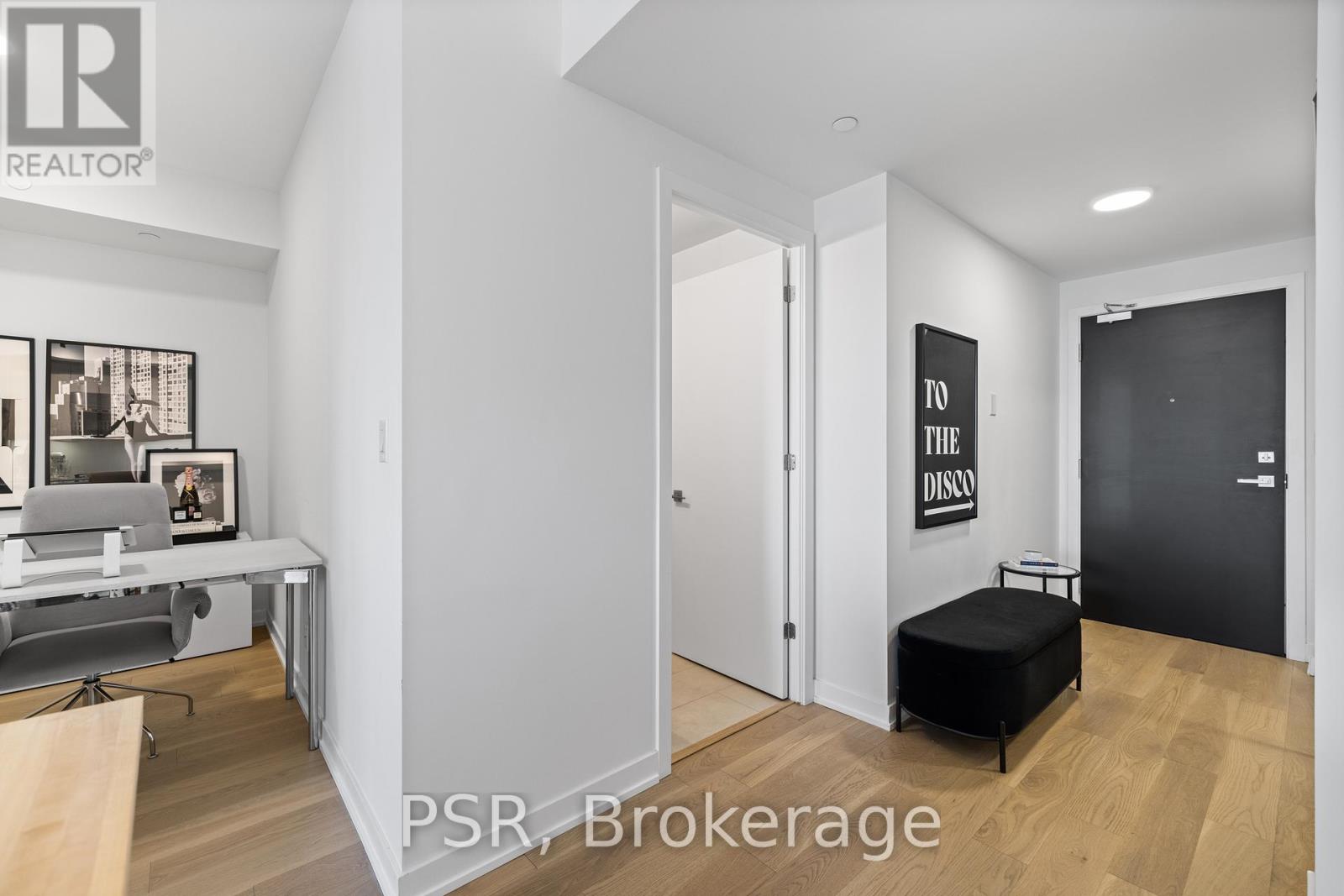 610 - 430 Roncesvalles Avenue, Toronto, Ontario  M6R 0A6 - Photo 11 - W12710200