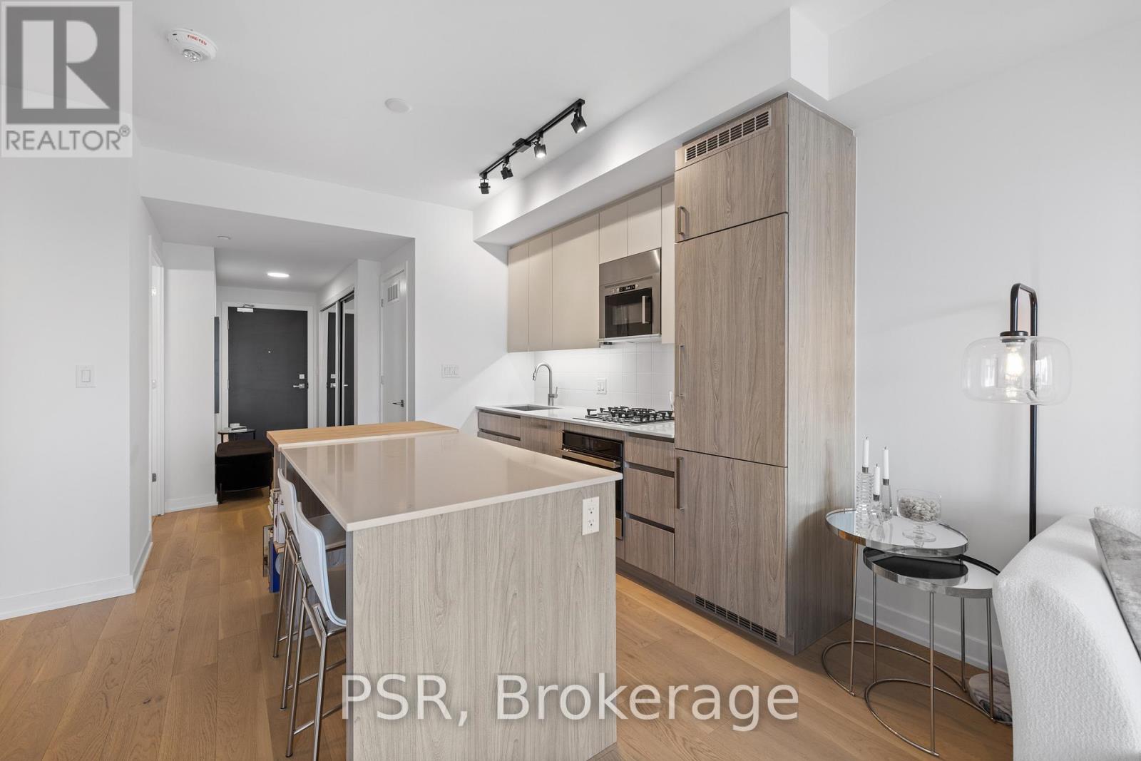 610 - 430 Roncesvalles Avenue, Toronto, Ontario  M6R 0A6 - Photo 4 - W12710200