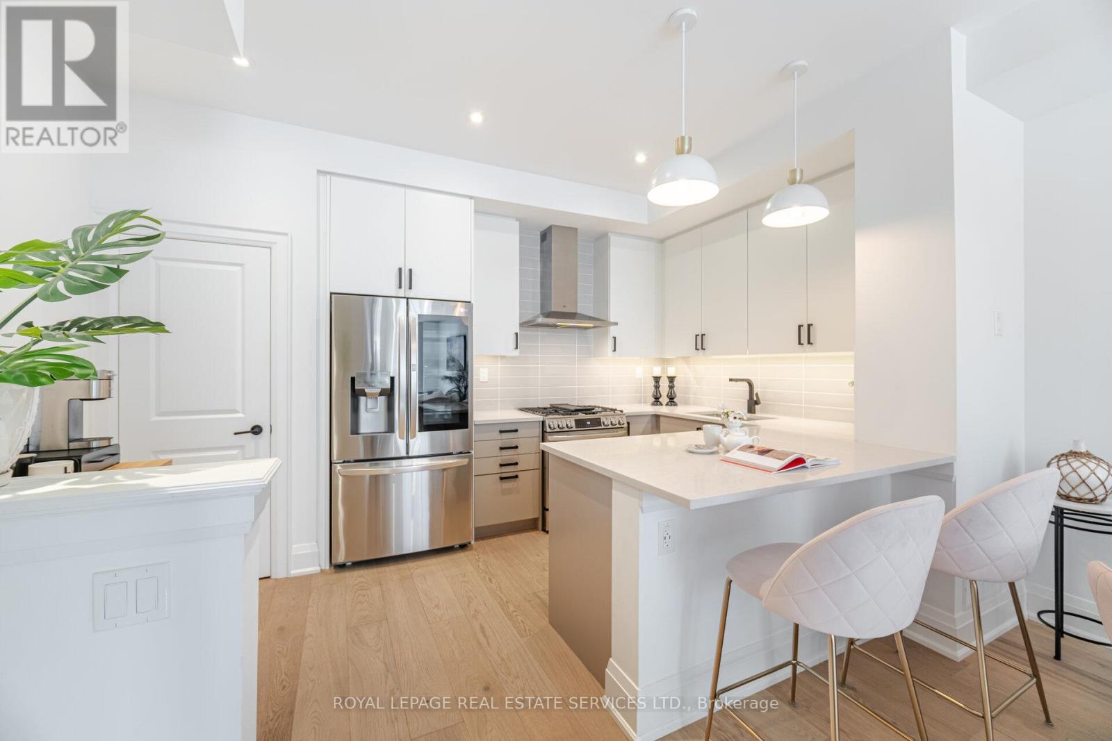 78 - 15 Lunar Crescent, Mississauga, Ontario  L5M 2R6 - Photo 5 - W12710244