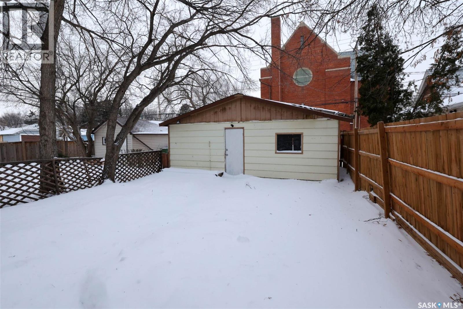 2172 Wallace Street, Regina, Saskatchewan  S4N 4A5 - Photo 21 - SK027027