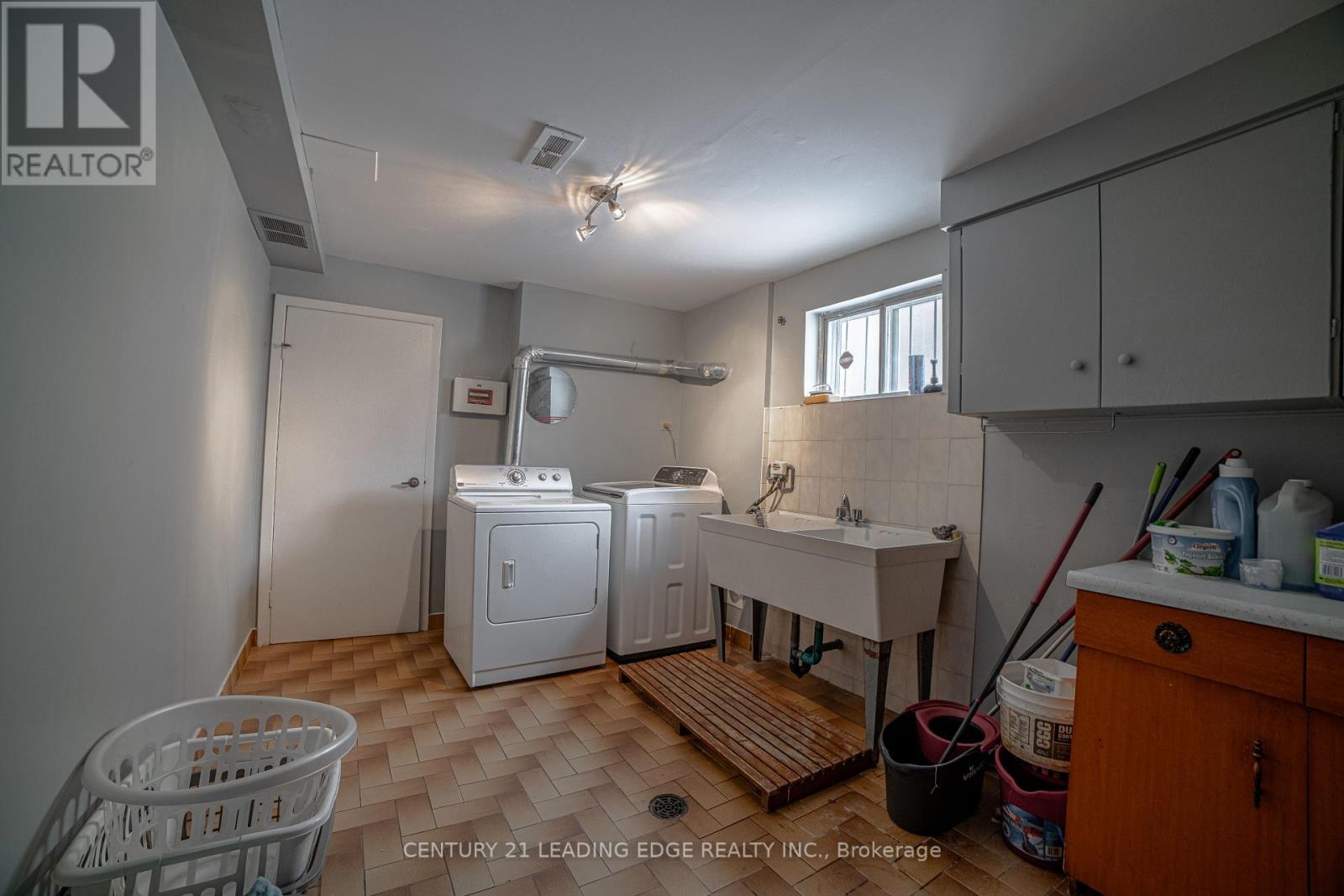 34 Ikley Road, Toronto, Ontario  M3J 1C6 - Photo 25 - W12708960