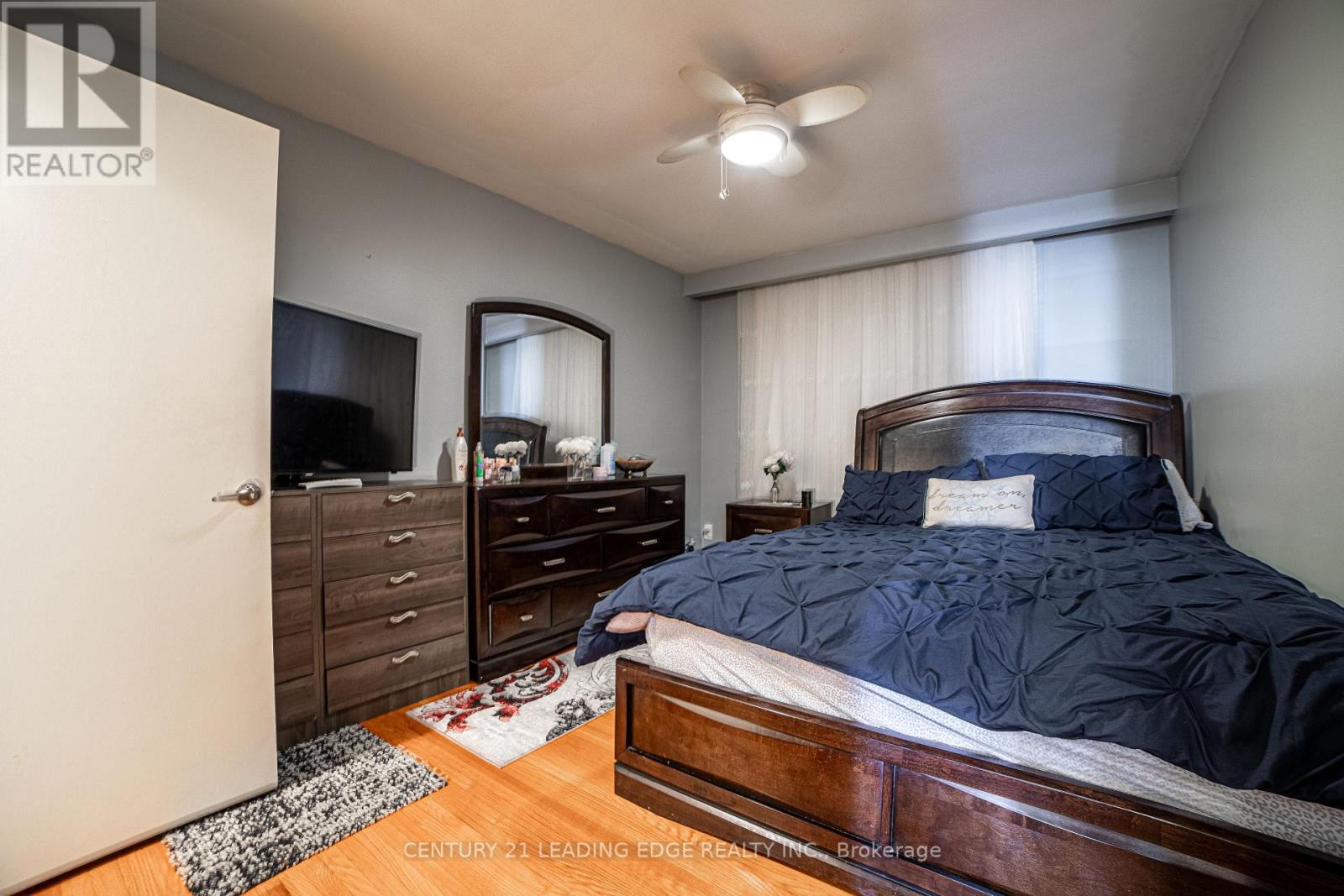 34 Ikley Road, Toronto, Ontario  M3J 1C6 - Photo 17 - W12708960