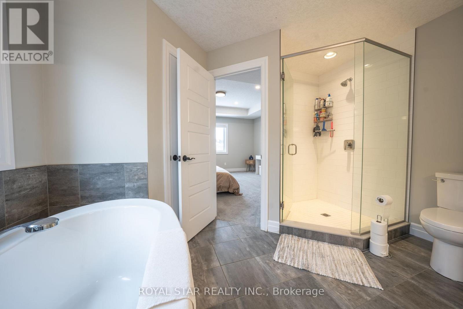 325 Masters Drive, Woodstock, Ontario  N4T 0L2 - Photo 34 - X12710156