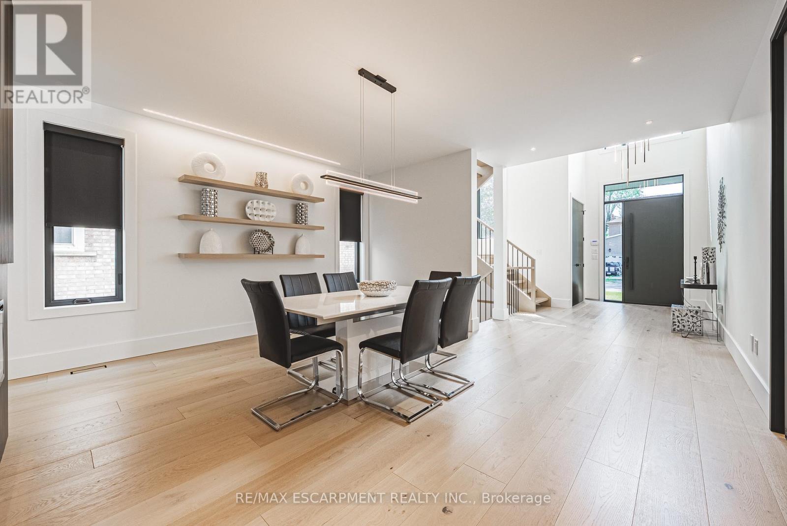 135 Eleanor Avenue, Hamilton, Ontario  L8W 1C7 - Photo 7 - X12710186