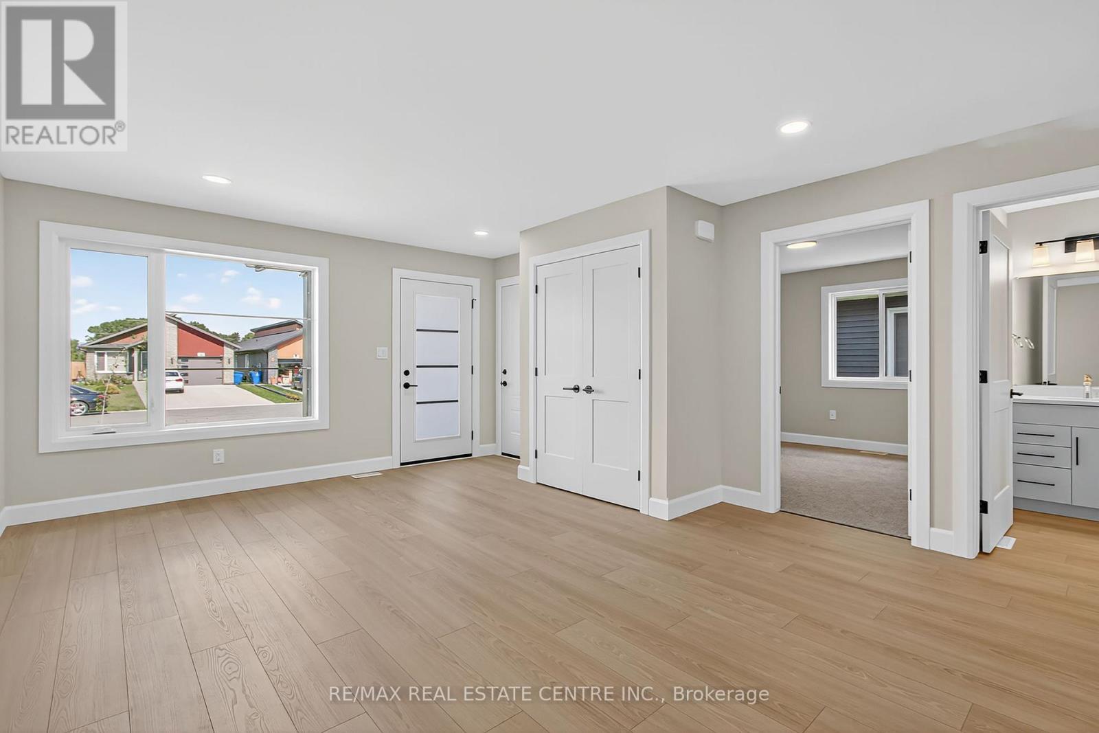 93 Moonstone Crescent, Chatham-Kent, Ontario  N7M 0S2 - Photo 5 - X12710240