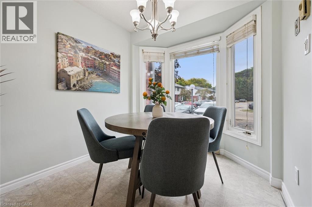 219 Kingswood Drive Unit# 41, Kitchener, Ontario  N2E 3J5 - Photo 2 - 40785382