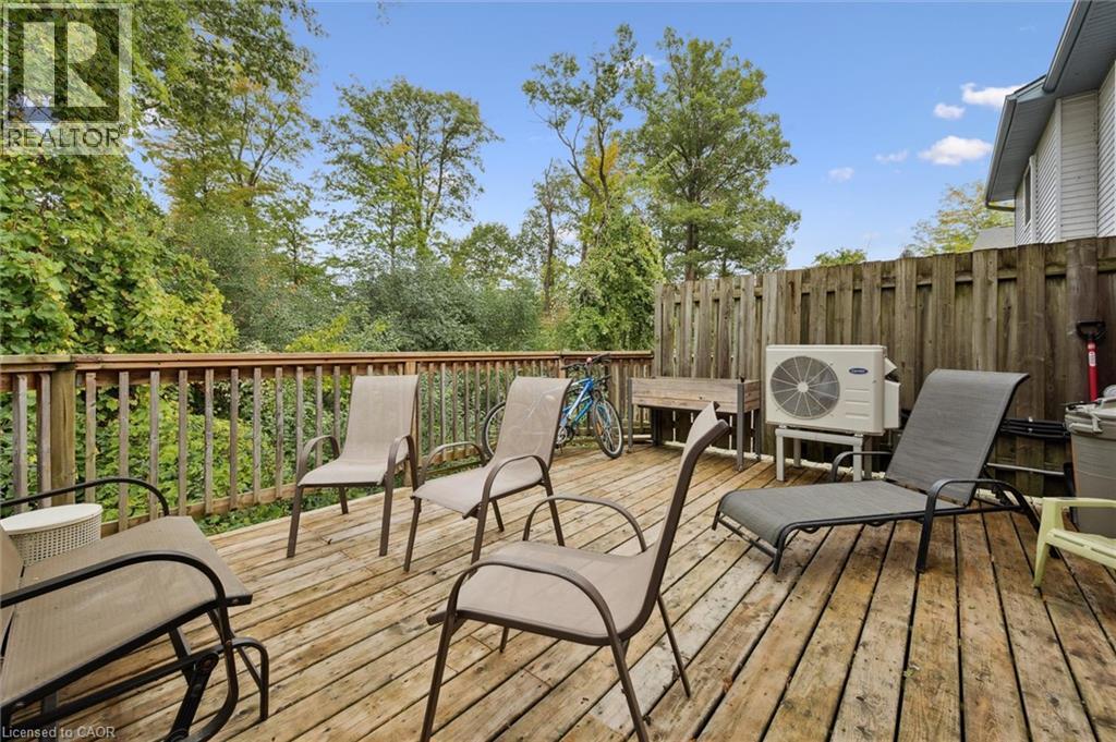 219 Kingswood Drive Unit# 41, Kitchener, Ontario  N2E 3J5 - Photo 18 - 40785382