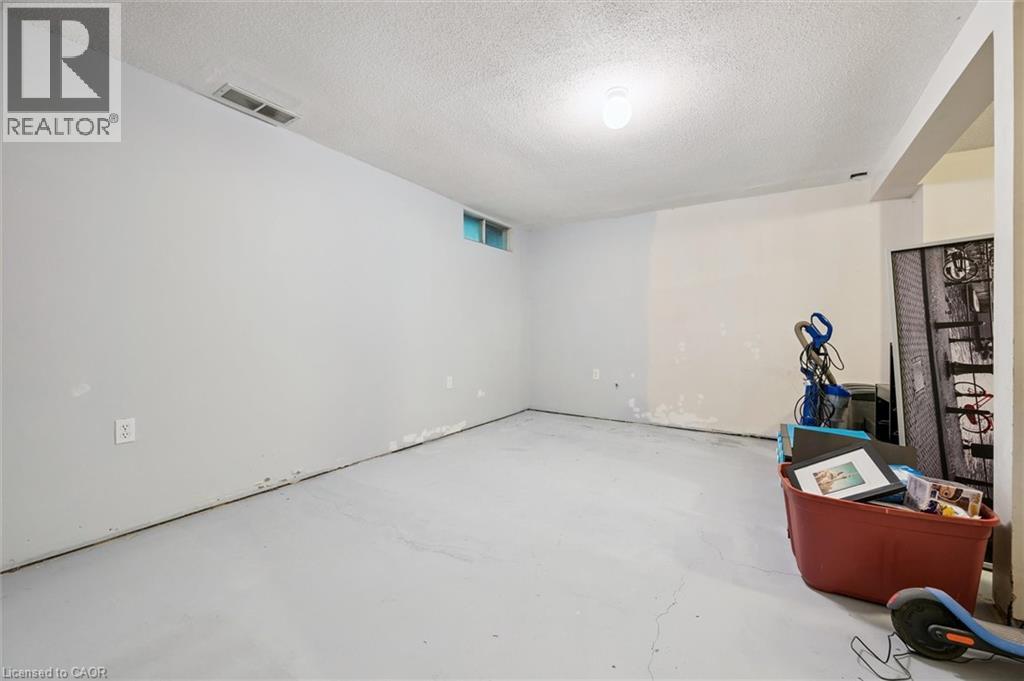 219 Kingswood Drive Unit# 41, Kitchener, Ontario  N2E 3J5 - Photo 15 - 40785382