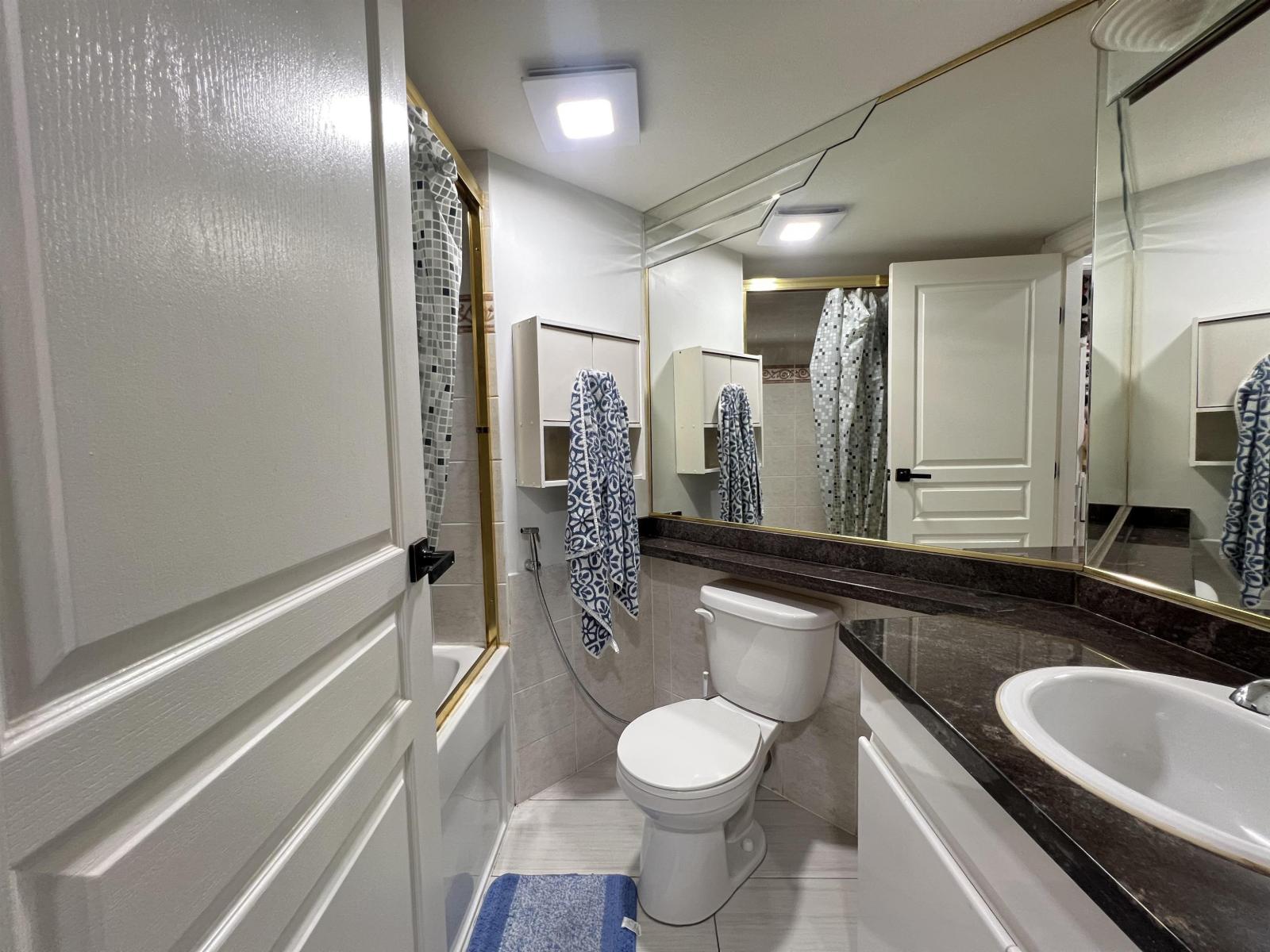 303 8115 121a Street, Surrey, British Columbia  V3W 1J2 - Photo 15 - R3078014