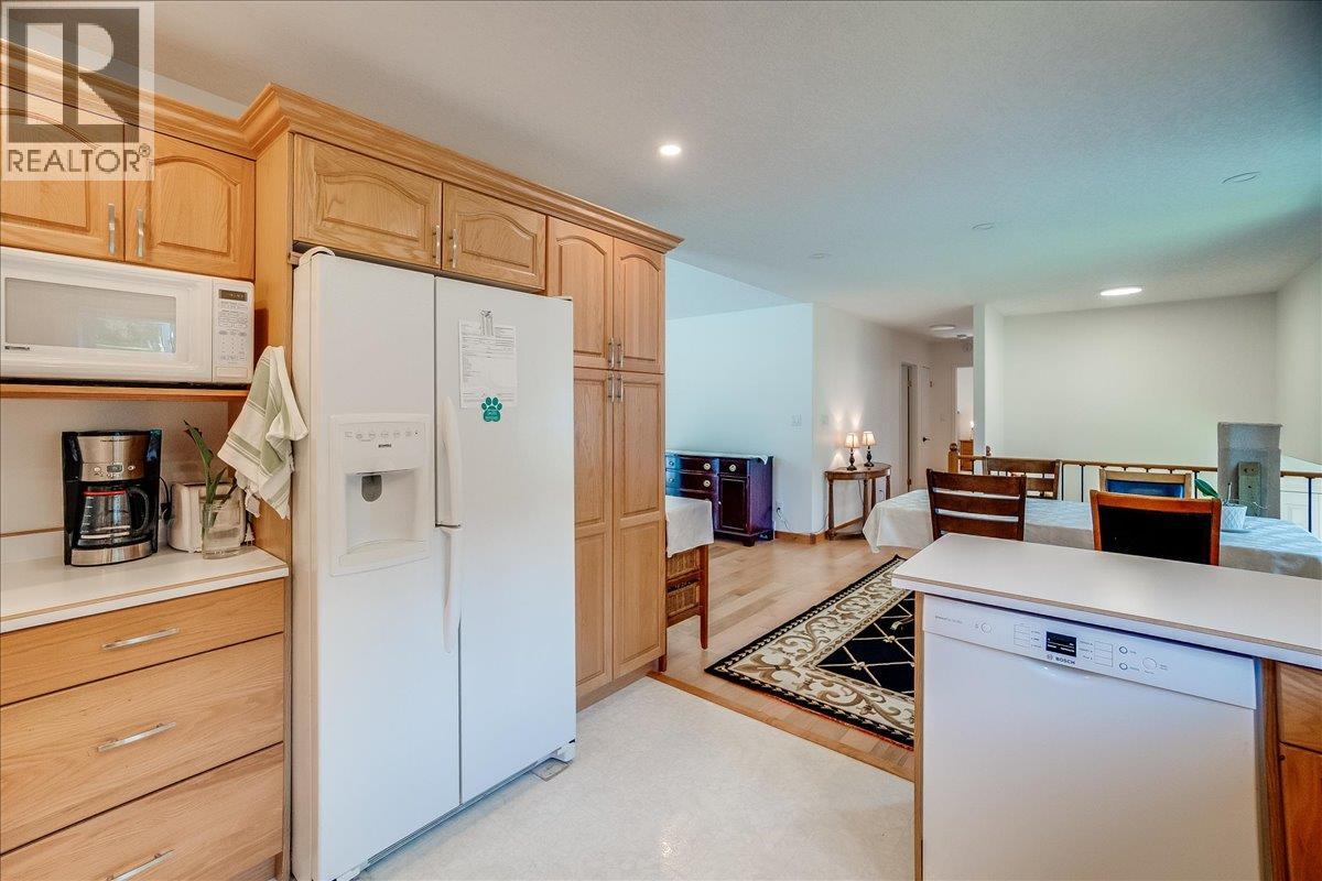 7620 3a Highway, Balfour, British Columbia  V0G 1C0 - Photo 7 - 10371520