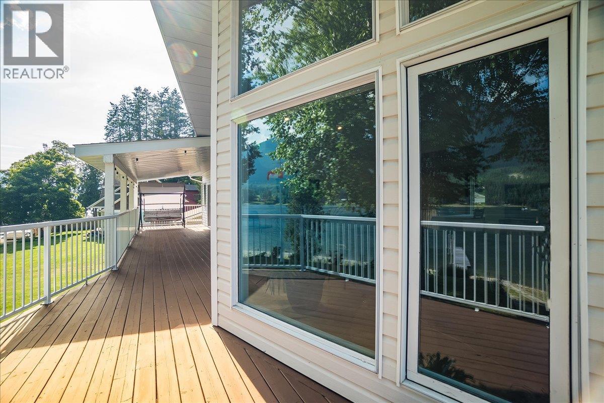 7620 3a Highway, Balfour, British Columbia  V0G 1C0 - Photo 14 - 10371520