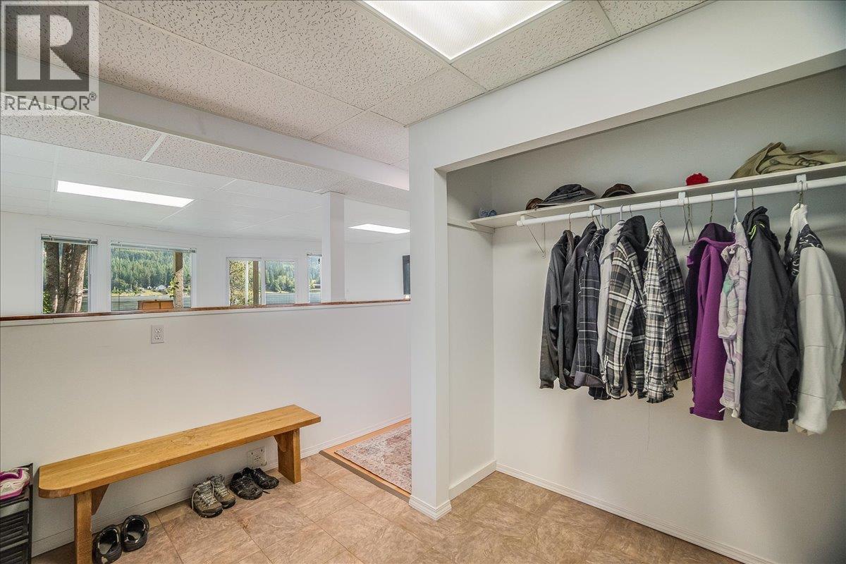 7620 3a Highway, Balfour, British Columbia  V0G 1C0 - Photo 30 - 10371520