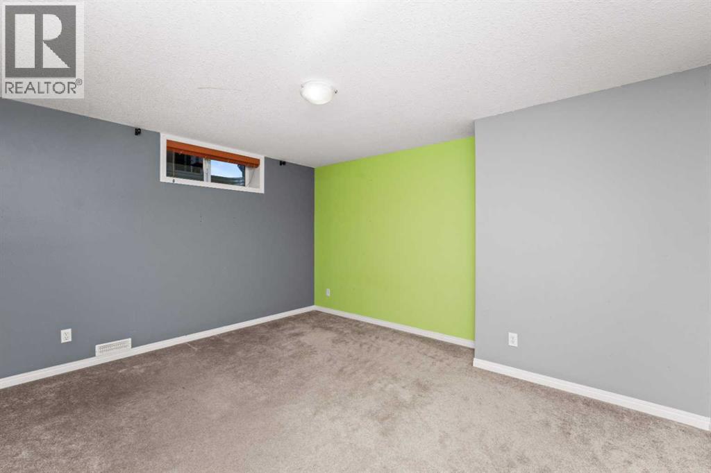 2034 Luxstone Boulevard Sw, Airdrie, Alberta  T4B 0A4 - Photo 35 - A2279633