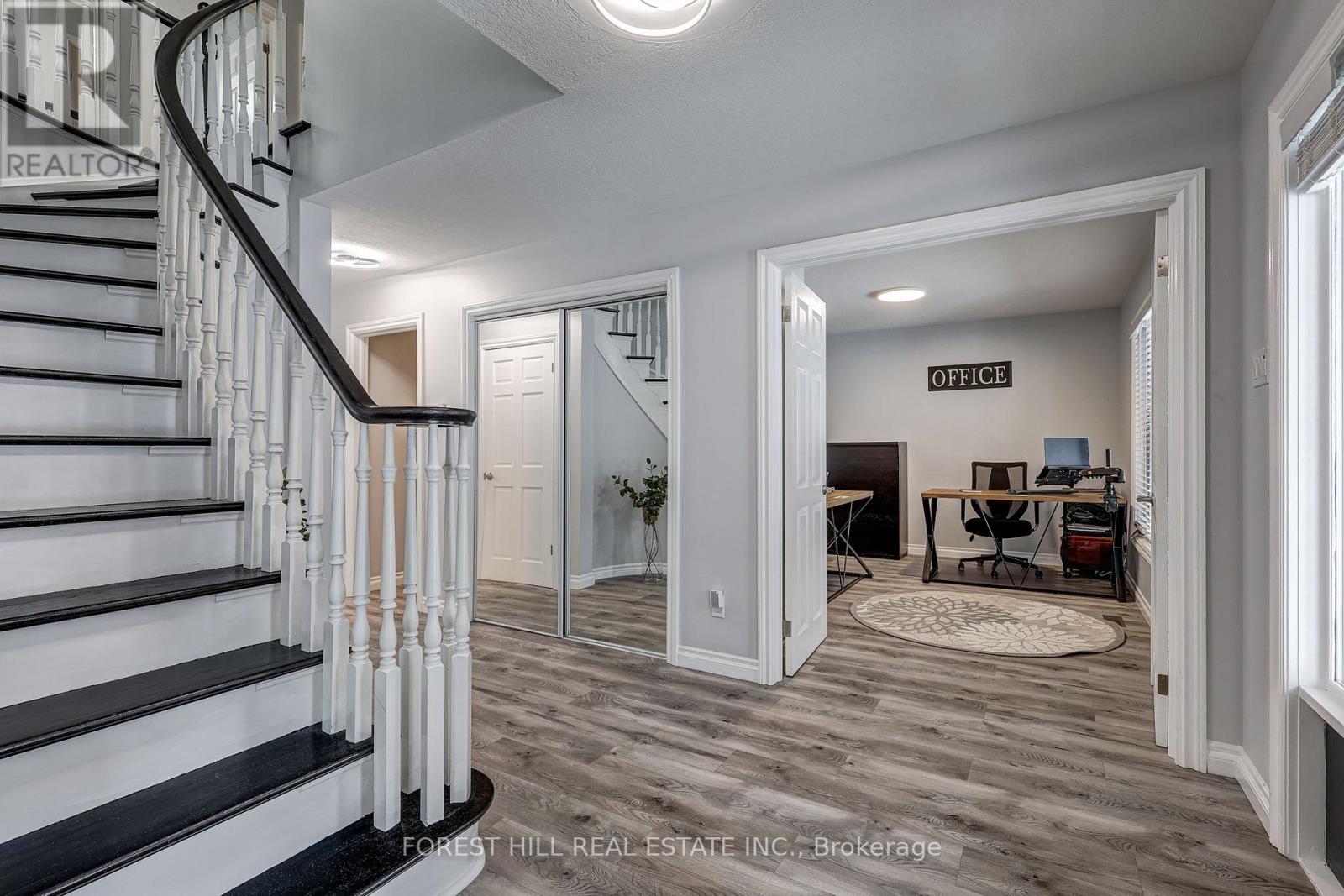 14 Cobblestone Road, London East, Ontario  N5Y 5M6 - Photo 17 - X12710312