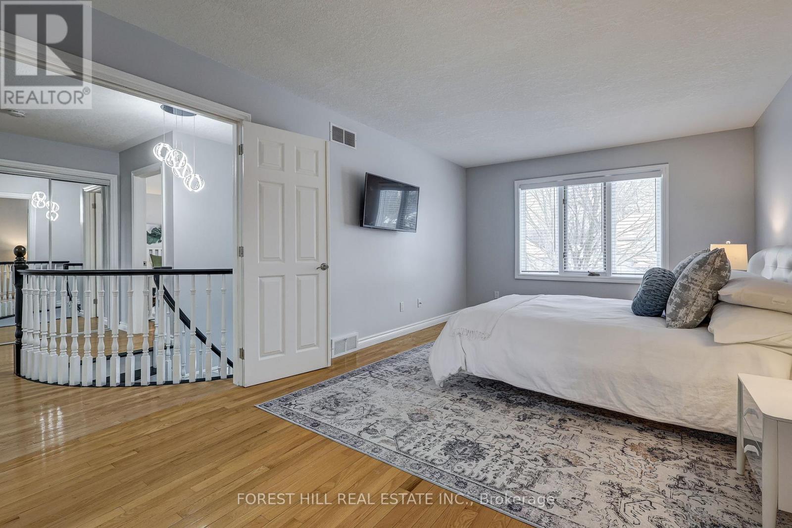 14 Cobblestone Road, London East, Ontario  N5Y 5M6 - Photo 23 - X12710312