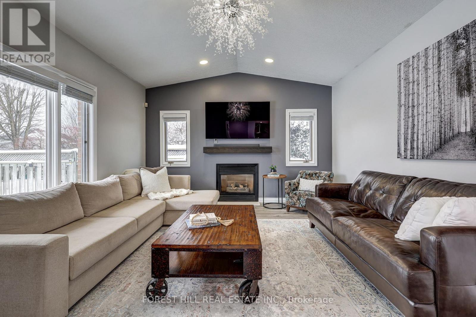 14 Cobblestone Road, London East, Ontario  N5Y 5M6 - Photo 3 - X12710312