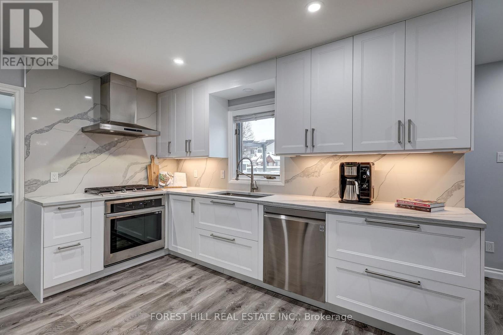 14 Cobblestone Road, London East, Ontario  N5Y 5M6 - Photo 7 - X12710312