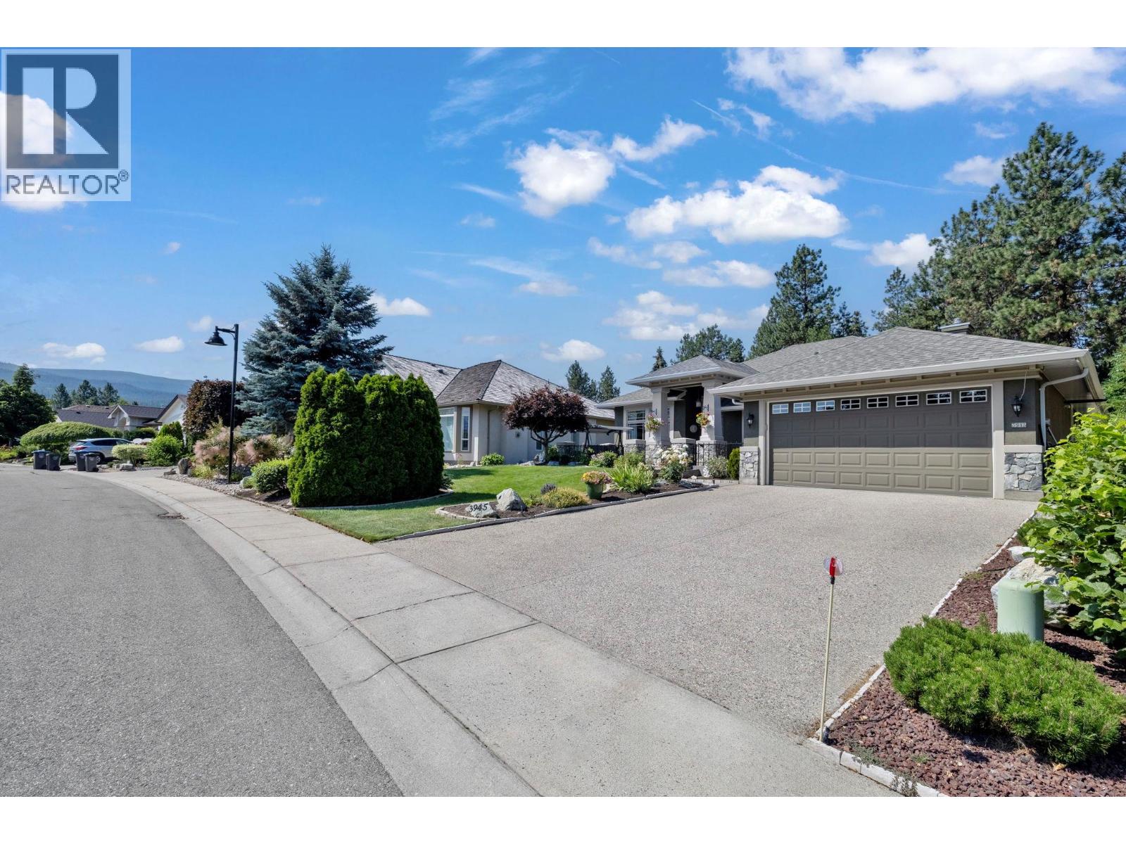 3945 Gallaghers Circle, Kelowna, British Columbia  V1W 3Z9 - Photo 48 - 10373018