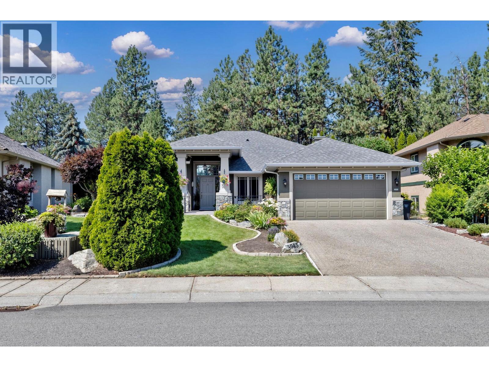 3945 Gallaghers Circle, Kelowna, British Columbia  V1W 3Z9 - Photo 2 - 10373018