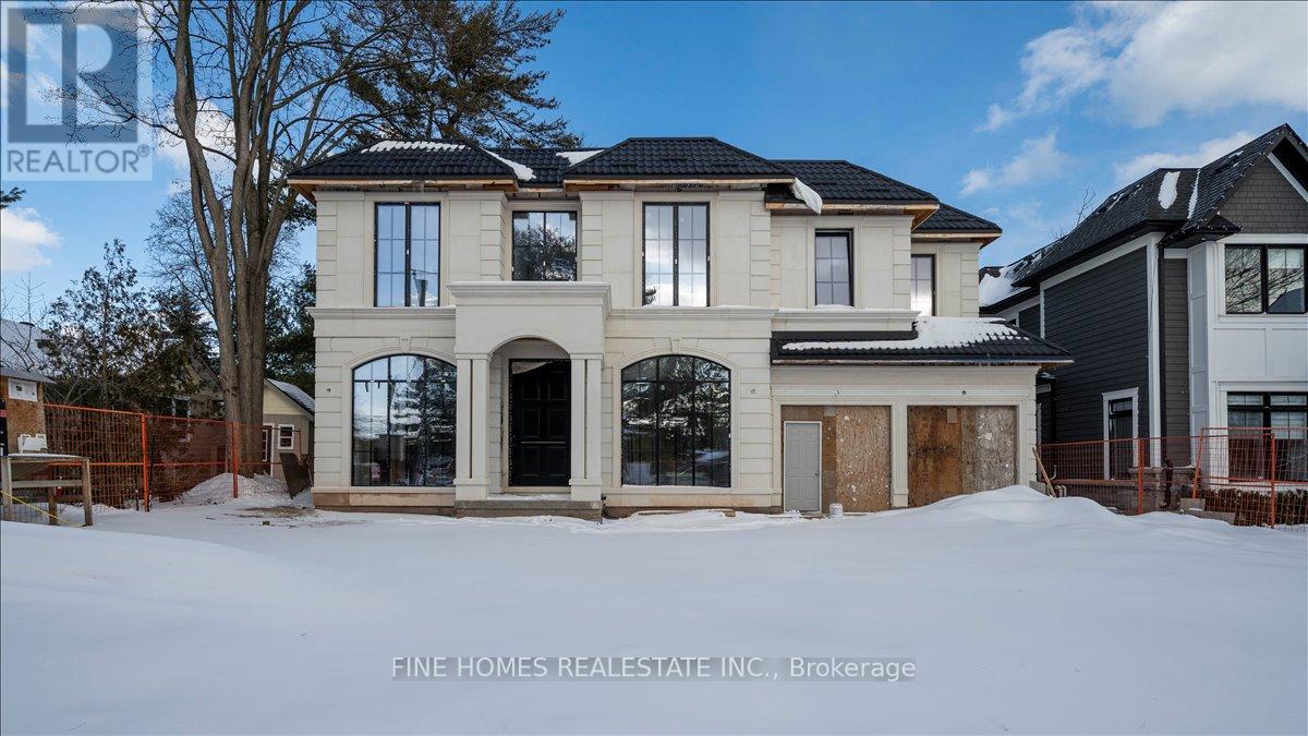 189 WEYBOURNE ROAD, Oakville, Ontario