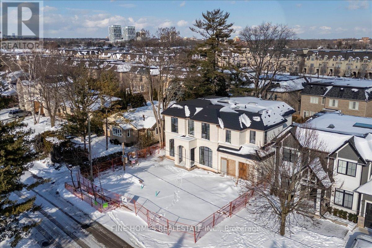 189 Weybourne Road, Oakville, Ontario  L6K 2T7 - Photo 5 - W12710150