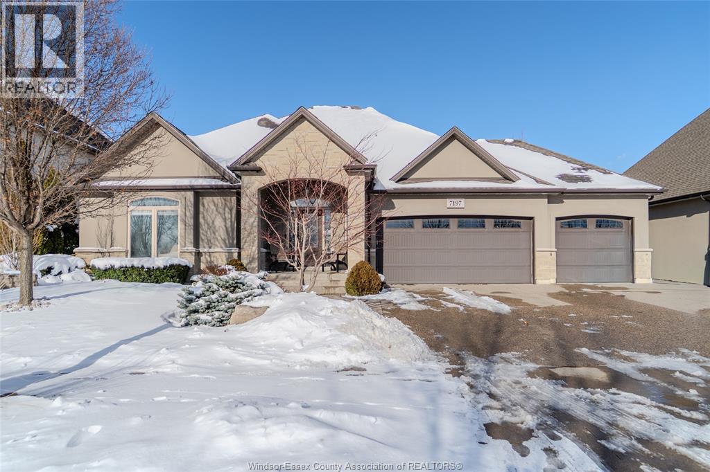 MLS# 26001445: 7197 MEO BOULEVARD, LaSalle, Canada