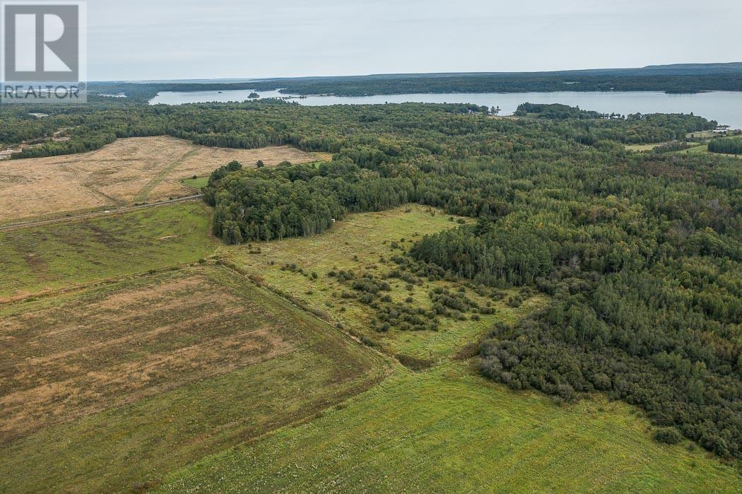 Hwy 17 / Maclennan Road Sw Corner, Group 2, Township Of Tarbutt, Ontario  P0R 1E0 - Photo 7 - SM252800