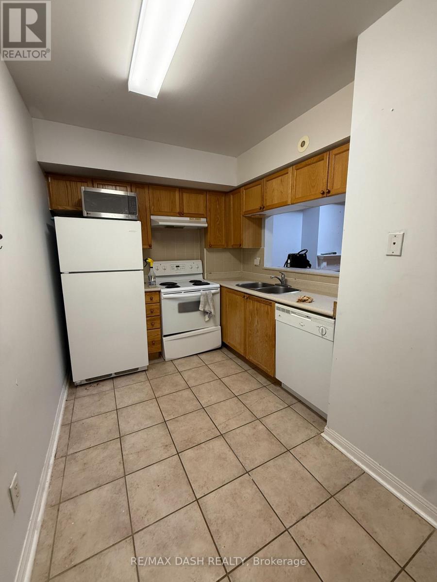 1020 - 5 Everson Drive, Toronto, Ontario  M2N 7C3 - Photo 2 - C12710260