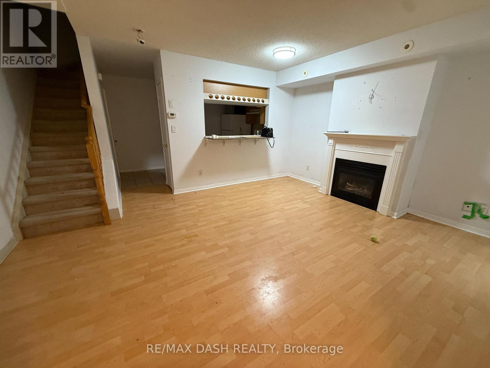 1020 - 5 Everson Drive, Toronto, Ontario  M2N 7C3 - Photo 3 - C12710260