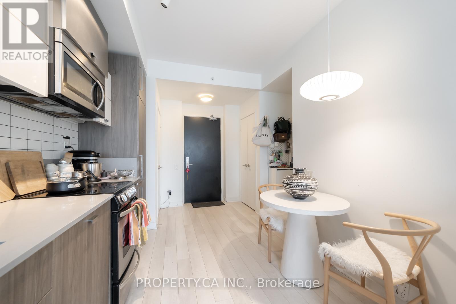 2608 - 290 Adelaide Street W, Toronto, Ontario  M5V 0P3 - Photo 5 - C12710292