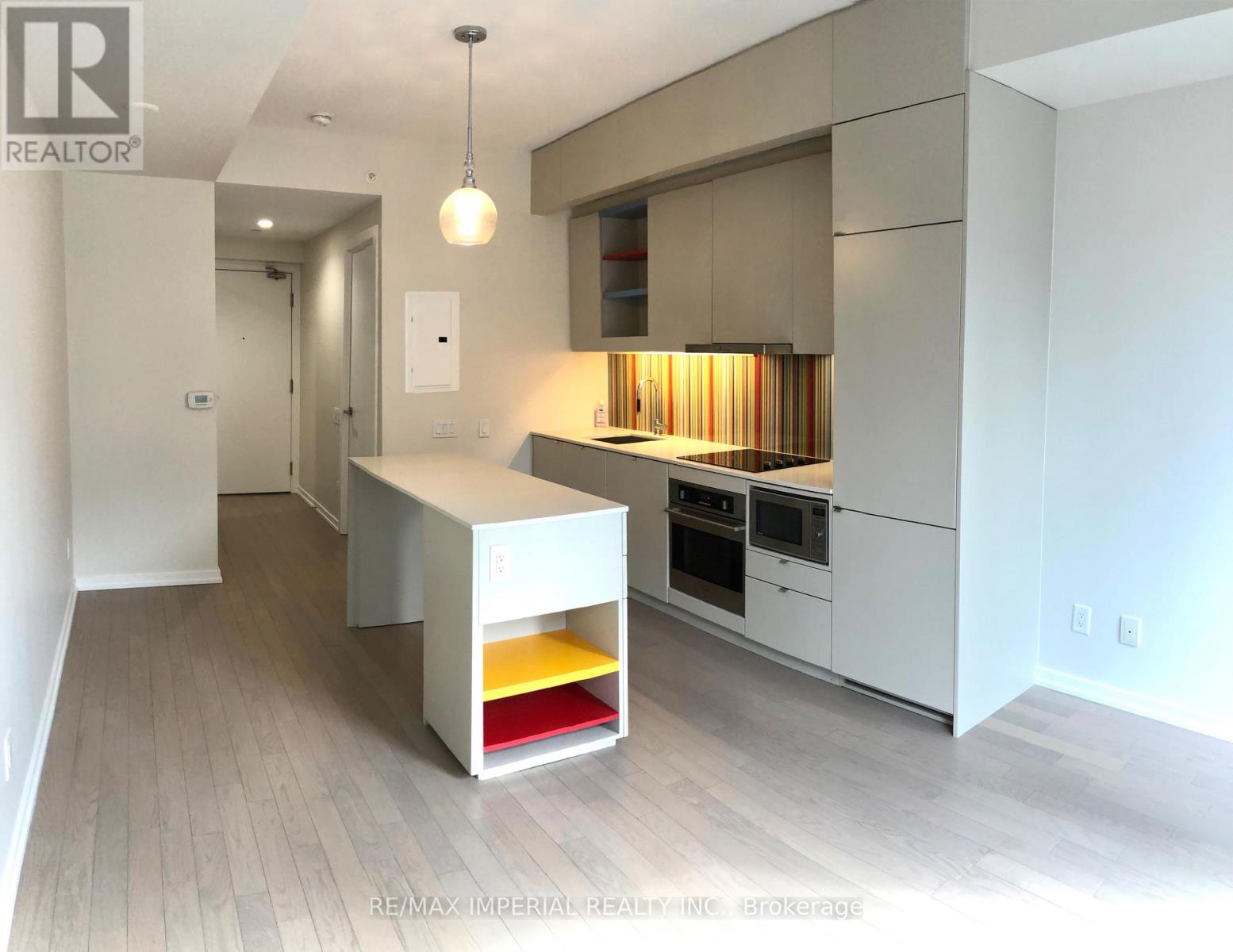 909 - 101 Peter Street W, Toronto (Waterfront Communities), Ontario  M5V 0G6 - Photo 6 - C12710344