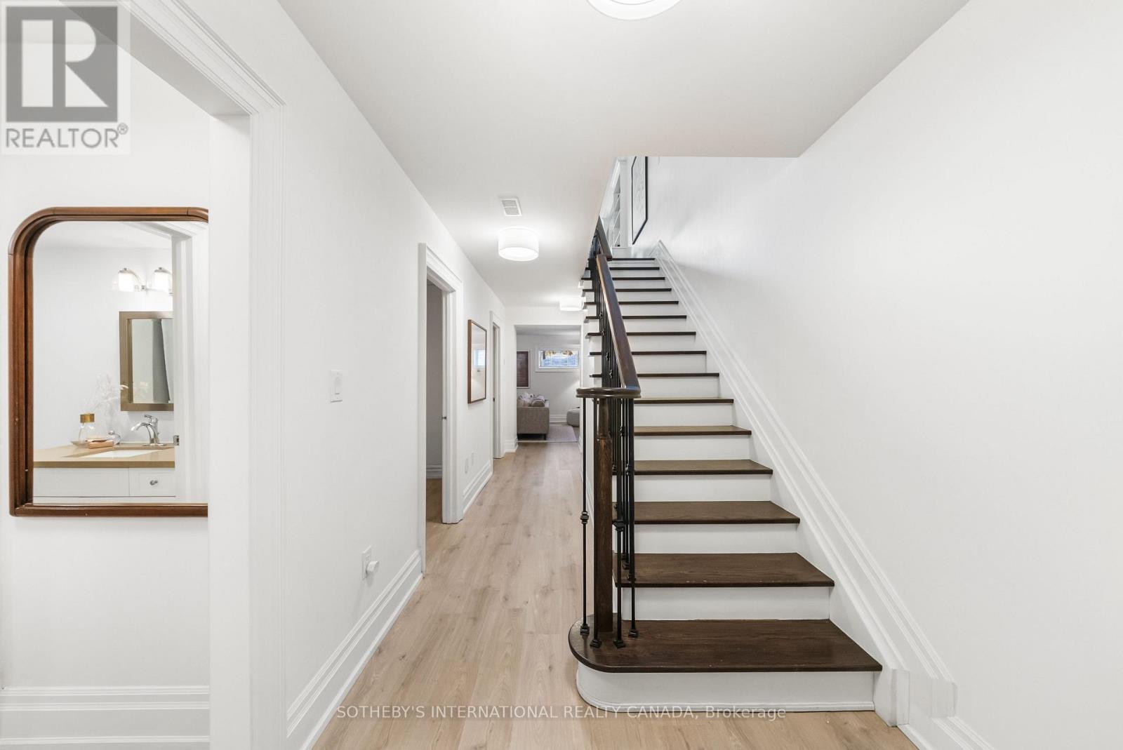 84 Vanderhoof Avenue, Toronto, Ontario  M4G 2H4 - Photo 41 - C12710354