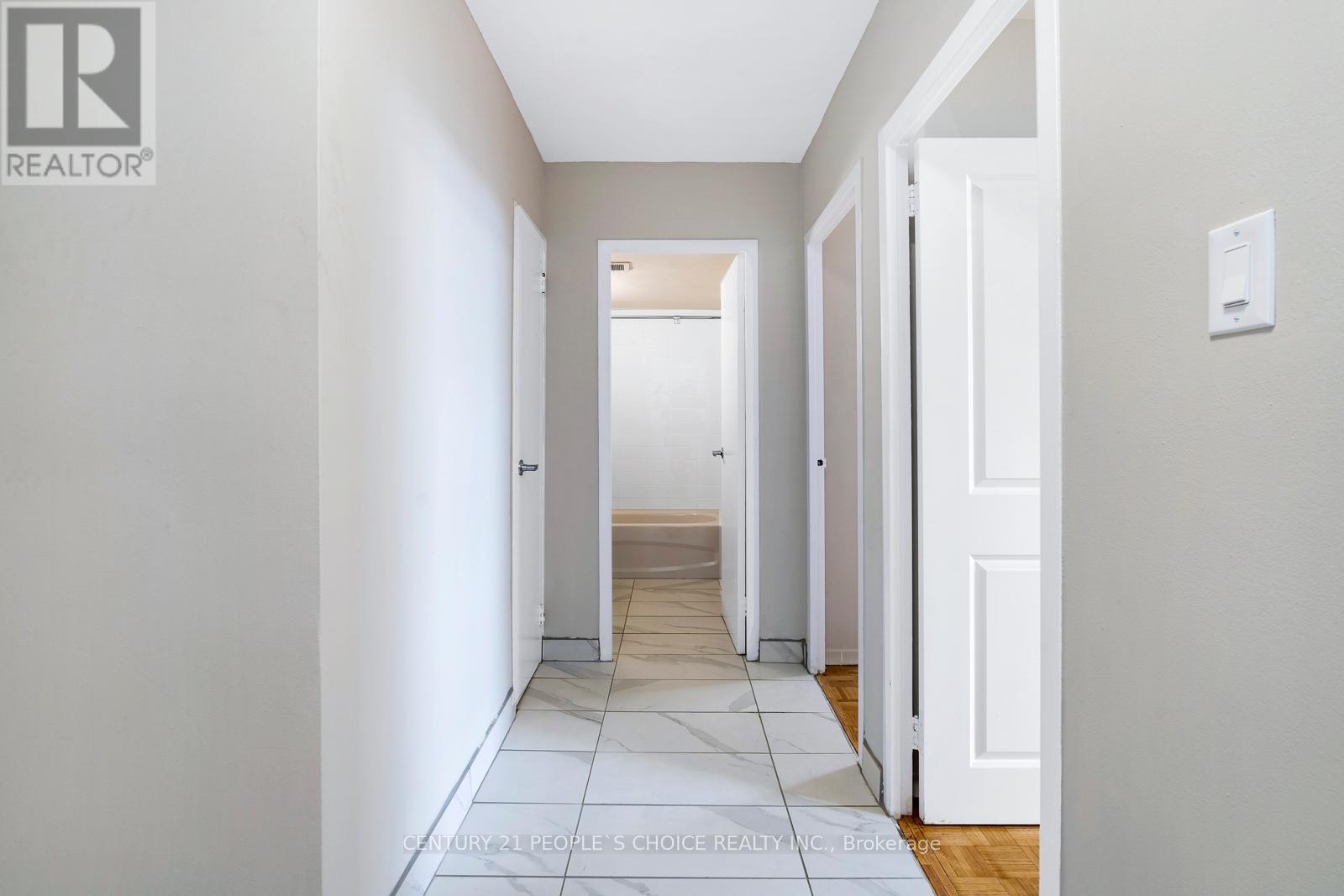 704 - 21 Welsford Gardens, Toronto, Ontario  M3A 2P6 - Photo 16 - C12710378