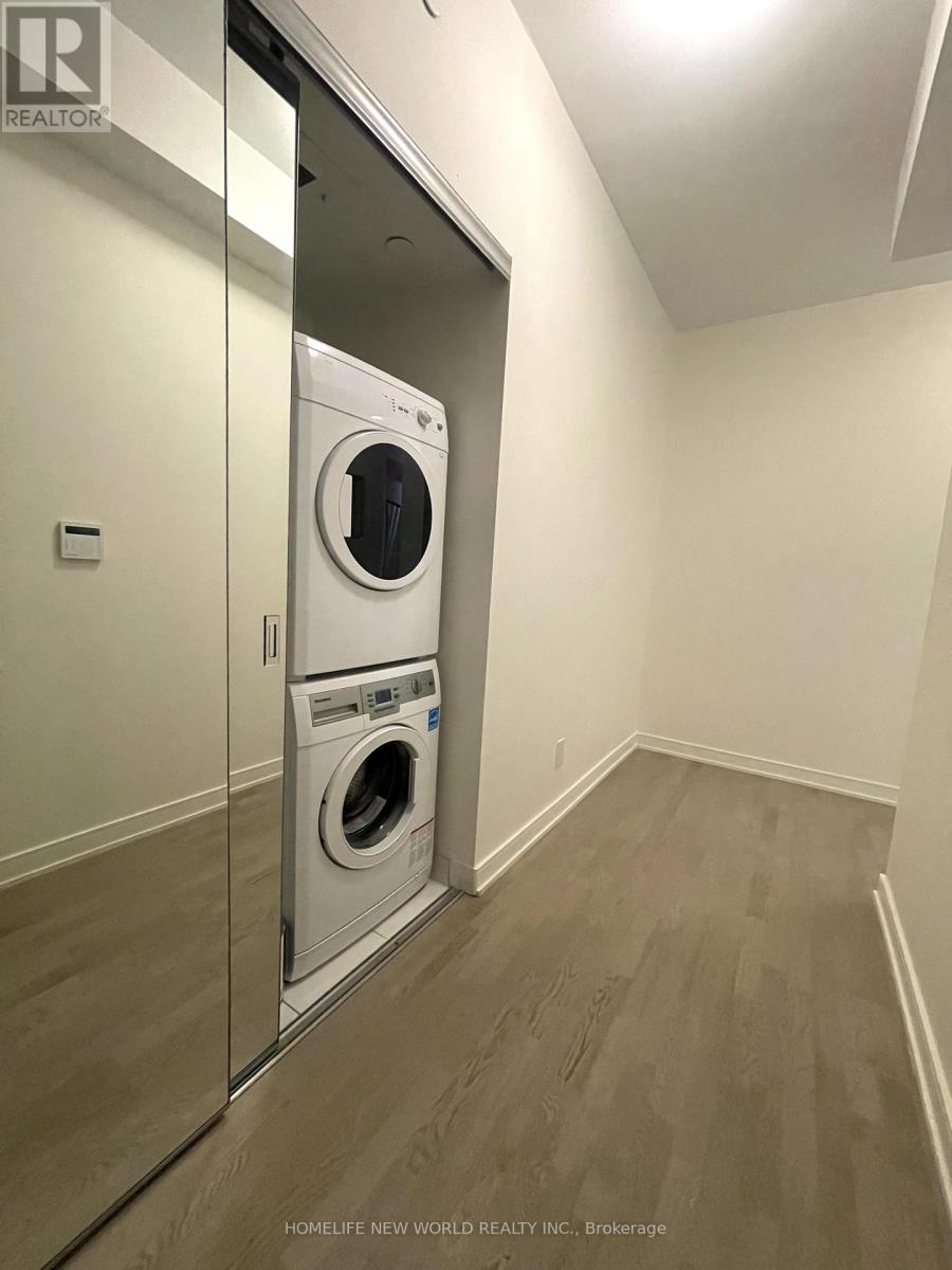 605 - 57 St Joseph Street, Toronto, Ontario  M5S 0C5 - Photo 7 - C12710446