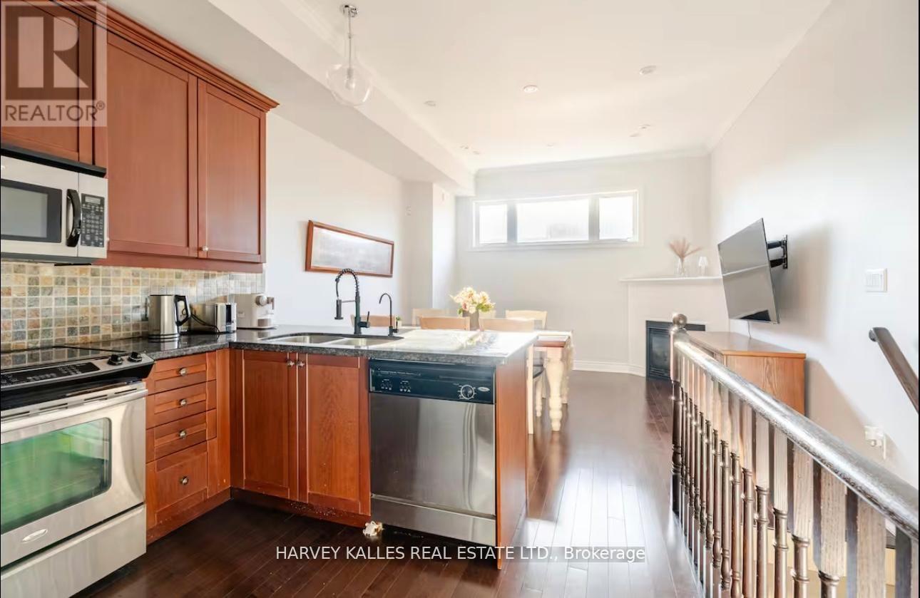 543c Parliament Street, Toronto, Ontario  M4X 1P7 - Photo 7 - C12710454