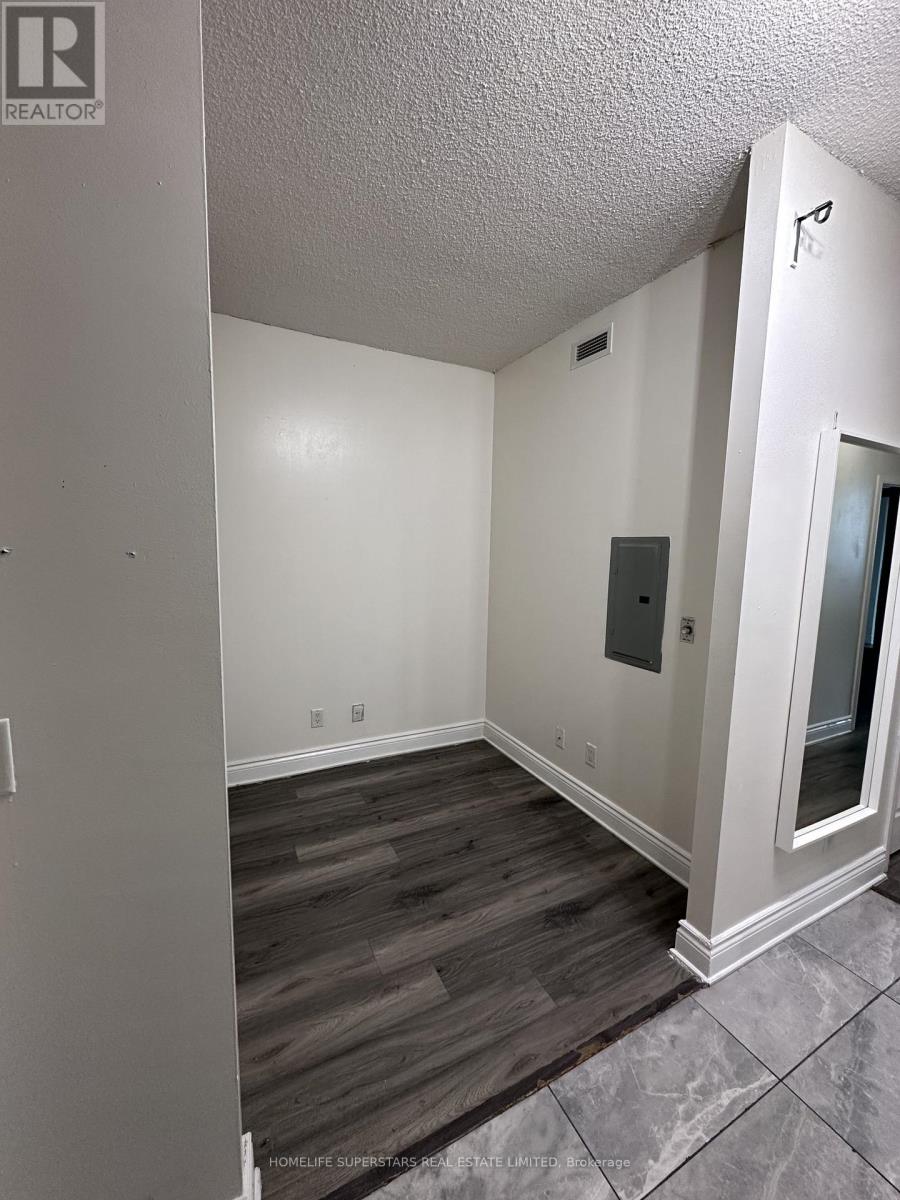 3412 - 18 Yonge Street, Toronto, Ontario  M5E 1Z8 - Photo 2 - C12710482