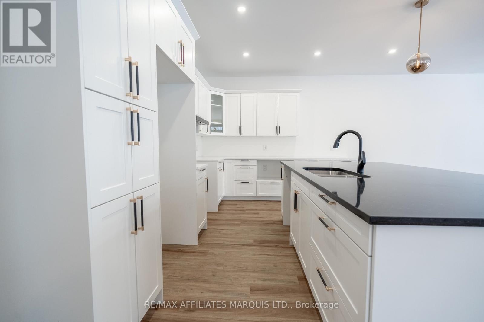 2286 Crewson Court, Cornwall, Ontario  K6H 0H5 - Photo 6 - X12710286